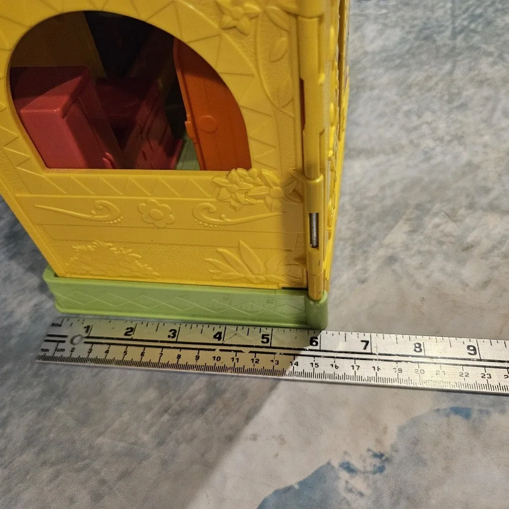 Dora‎ The Explorer Window Surprise House Playset Mattel 2009 Diego Furniture